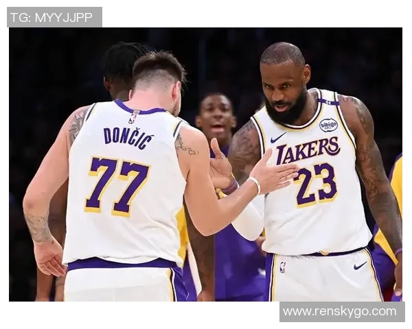 湖人对决开拓者第五场精彩瞬间回顾与赛后分析